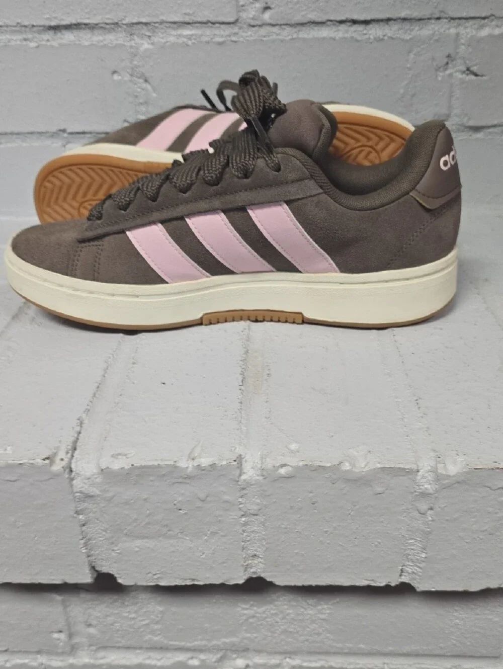 adidas classic low